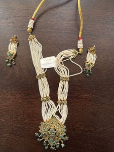 Elegant Pearl Necklace Set