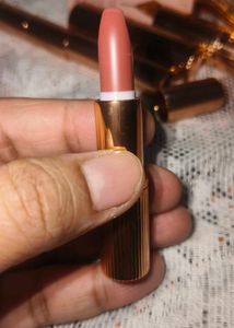 Charlotte Tilbury - Supermodel Lipstick