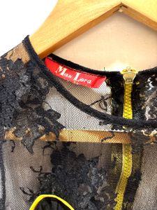 Beautiful Lace Detail Sleeveless Top