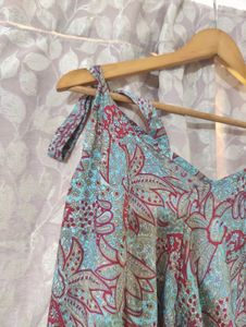 Floral Print Tie-Up Dress