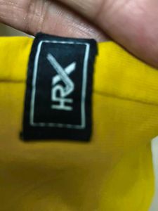Yellow 🟡💛 Men&#39;s HRX Brand Tshirt 👕 Like New