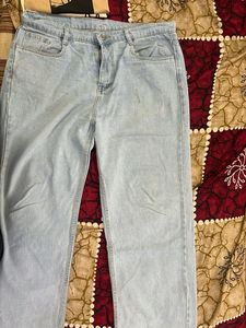 Light Wash Straight Leg Jeans