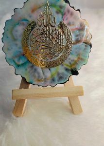 Resin Show Pieces