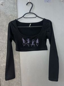NEWME Skeleton Graphic Long Sleeve Crop Top
