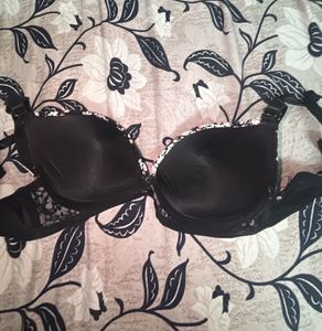 Floral Print wired Bras