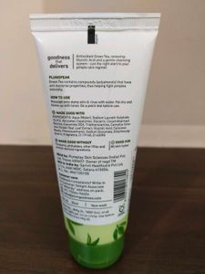 Plum Green Tea Face Wash