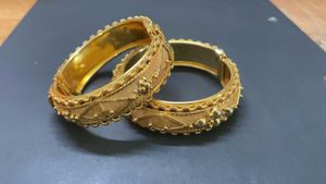 Gold Bangle Set
