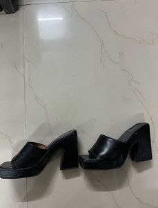 brand new sss black y2k heels