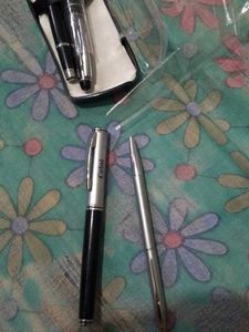 Vintage Pen Set Of 4