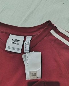 ADIDAS TEE 👕