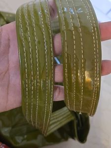 Shoulder Bag 💚 Olive green (Rarely used)