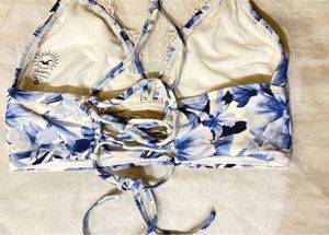 Beautiful Floral Lace Trim Top