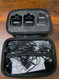 Digitek DWM101 Wireless Microphones