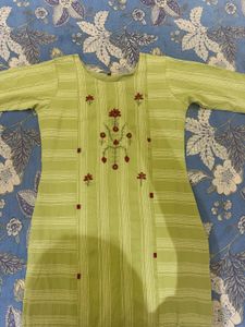 Green Embroidered Kurta