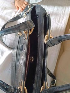 ESBEDA Black Handbag