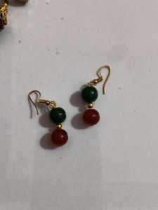 Green Red Necklace With Golden Touch
