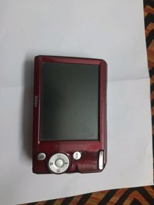 Nikon Coolpix L20