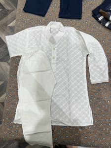 White Chikan Kurta Pyjama