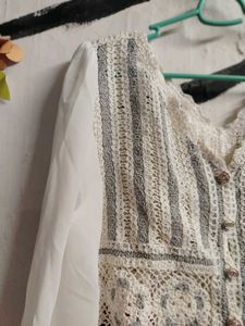 Long-Sleeve V-Neck Crochet Knit Panel Crop Blouse