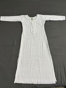 White Embroidered Kurta