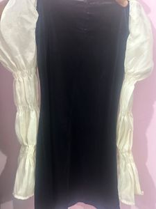 black puff sleeve velvet dress