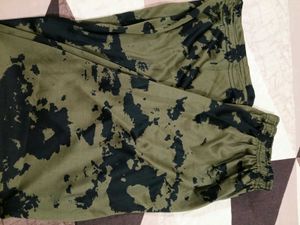 Beautiful Army Print Pants For Women