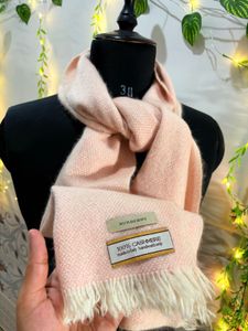 Burberry Cashmere/Pashmina Scarf 😍