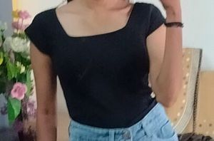 Basic Black Top