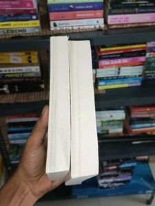 It Ends With Us - Novel Set By Colleen Hoover