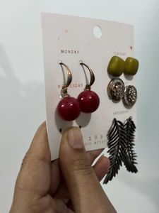 Earrings Set Four 4️⃣