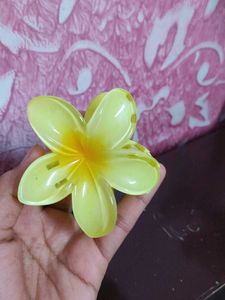 Floral Hair Claw Clip