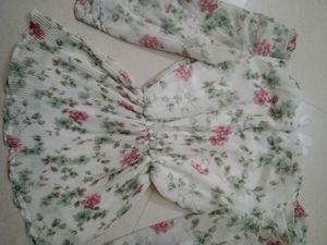 Floral Blouse Top