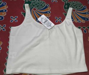 Woman Crop Top