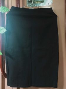 BLACK HIGH WAIST PENCIL SKIRT