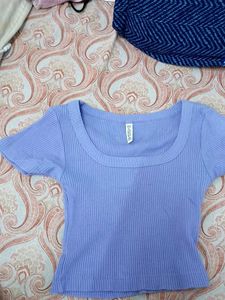 Cute Cropped Blue T-Shirt