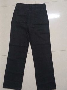 Urbanic Black Straight Leg Jeans