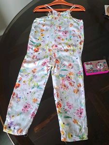 Beautiful   Floral Print Jumpsuit  For 👧 Girl
