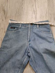 Ma1357 Lake jeans waist 28 inches