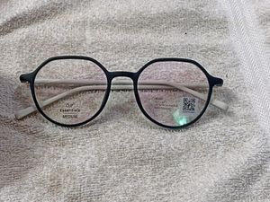 Lenskart Blu Fram New With TG