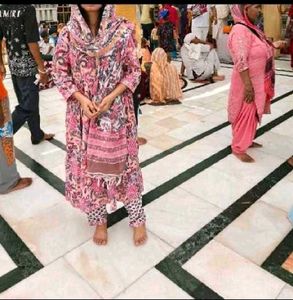 Pink Floral Kurta Set