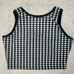 Houndstooth Crop Top