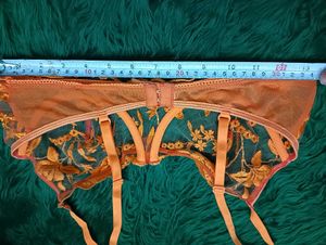 Floral Embroidered Bra💞