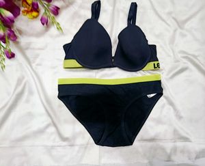 🇭🇲💫💗 Levi&#39;s Black Lingerie Set