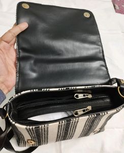 🆕 Beautiful Sling Bag👜..    women, beauty, forever21, handbags, bags, shein,  jaipurjewelry, party wear, Accessories, Zara