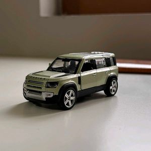 Land rover defender toycar metal