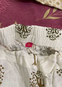 White Kurta And Pant Embroidery Set
