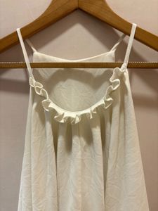 Beautiful Top With Nice Ruffles On Neck