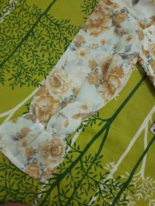 Floral Print Smocked Top