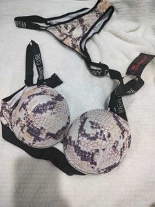 prettycat lingerie set