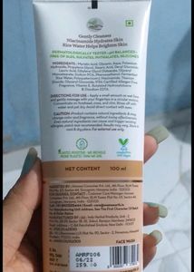 Mamaearth Rice Water With Niacinamide
